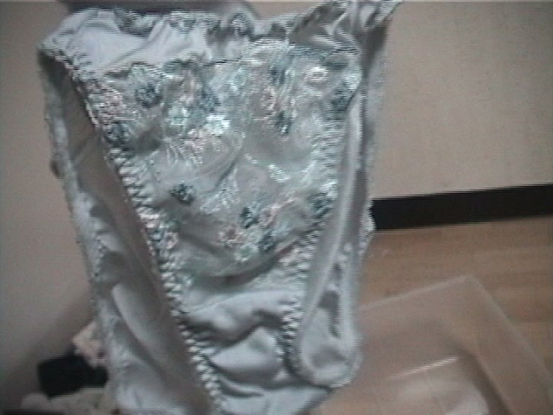 下着窃盗女性宅侵入撮 一人暮らしＯＬ編 2　サンプル画像14